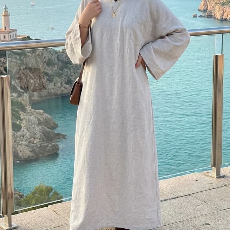 Abaya en Fil de Coton – Élégance, Douceur & Modernité